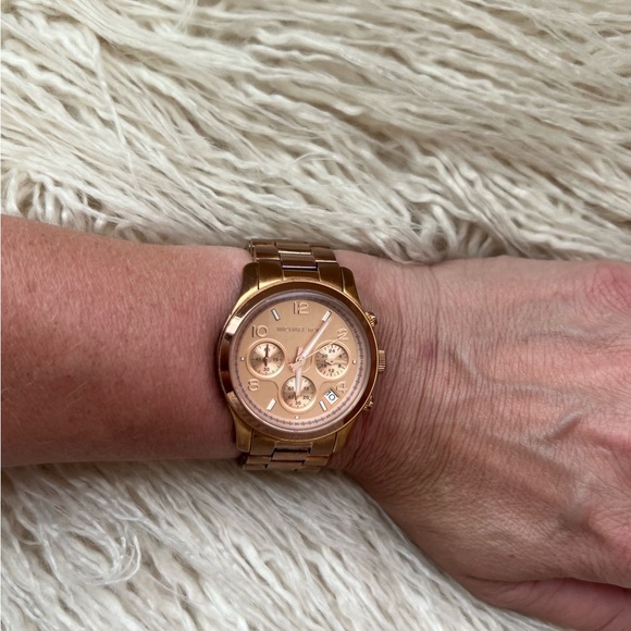 Michael Kors Watch Rose Gold MK5128 - Picture 3 of 3